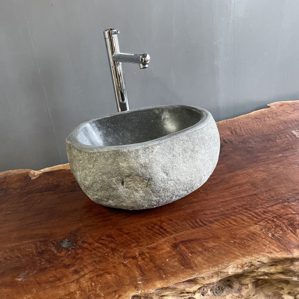 Flussstein Waschbecken A703 / 28x15